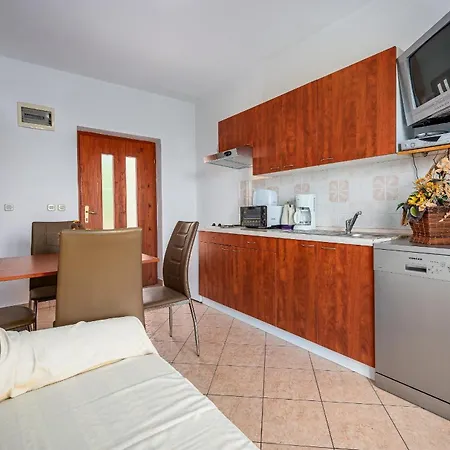 With A Swimming Pool Drenje, Labin - 23001 Apartment *