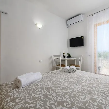 Family-friendly With Swimming Pool Drenje, - 23001