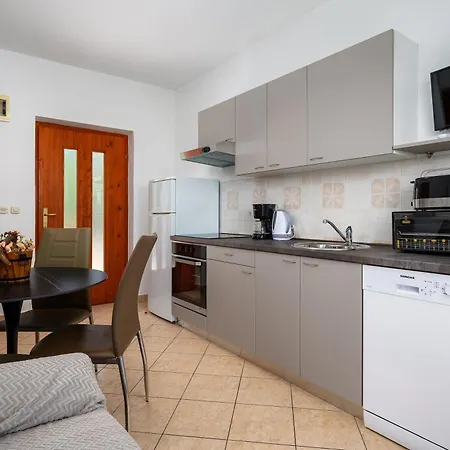 Family-friendly With Swimming Pool Drenje, - 23001 * Labin (Istria)